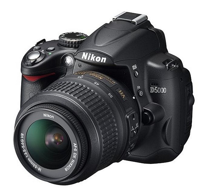 aparat cyfrowy lustrzanka Nikon D5000 