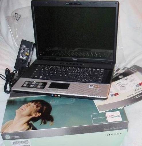 Laptop FujitsuSiemens Amilo PA2548 