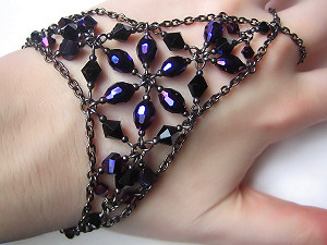 Gotycka bransoletka rękawiczka kryształki gothic