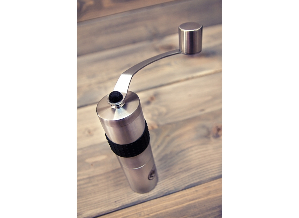 MŁYNEK RĘCZNY RHINOWARES