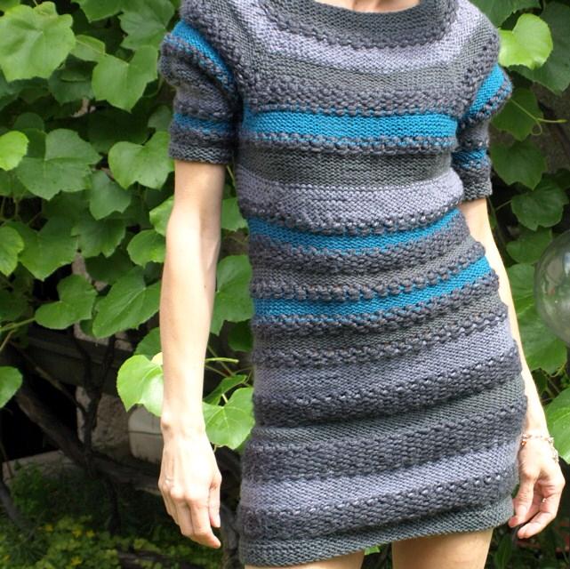 Swetro-sukienka
