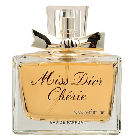 Prześliczne perfumy Miss Cherie od Christiana Diora