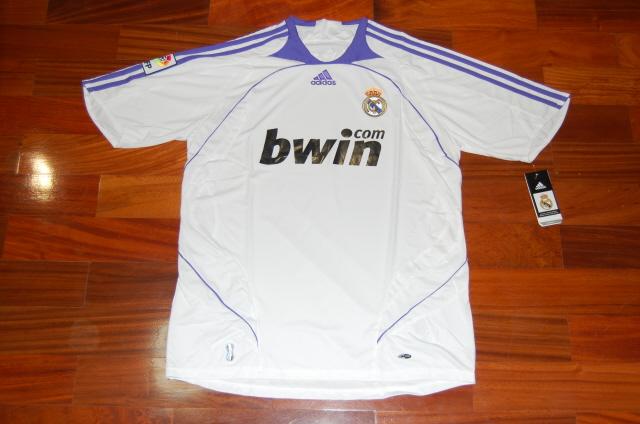 Koszulka Realu Madryt z Własnym nazwiskiem
