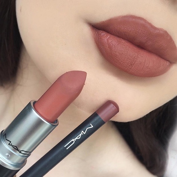 MAC Cosmetics lipstick TAUPE