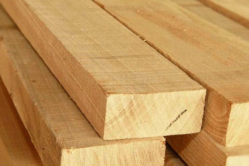 jak zabezpieczyć surowe drewno