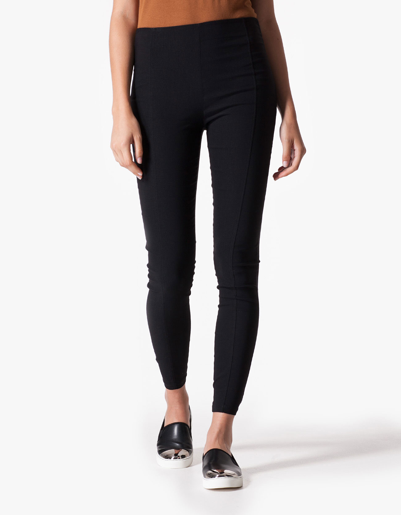 Legginsy z wysokim stanem Stradivarius