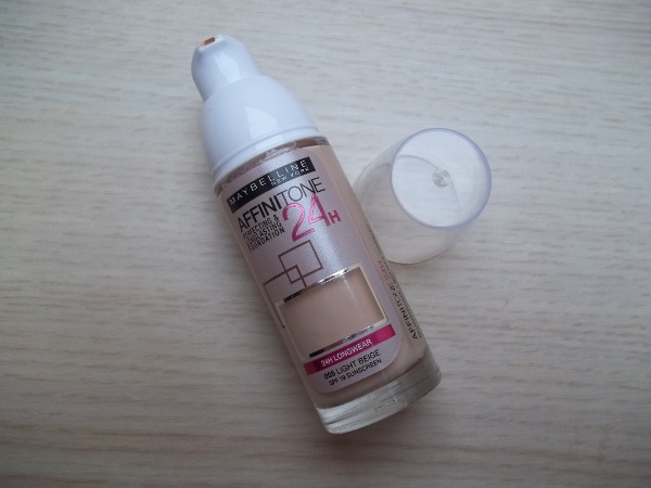 Maybelline Affinitone 24H Perfecting and Longlasting Foundation