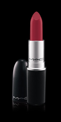 Idealna czerwona szminka