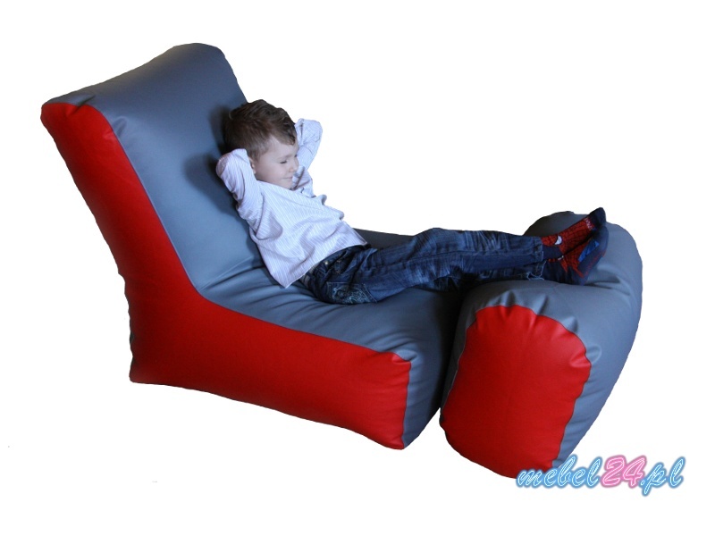 wygodny fotel relaksacyjny z podnóżkiem