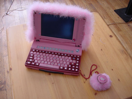 Laptop z Helool Kitty