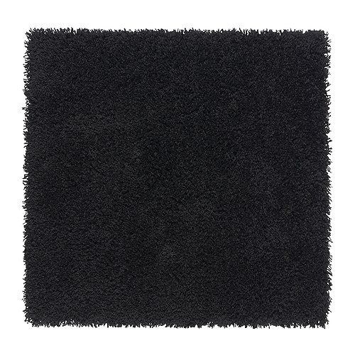 Czarny kwadratowy dywan