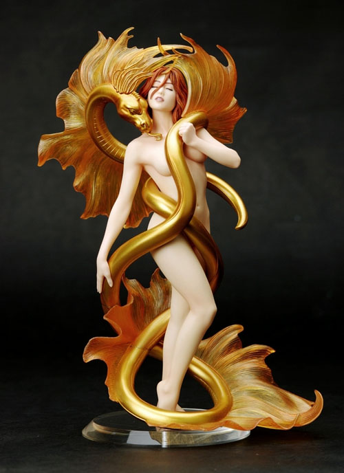 FANTASY FIGURE GALLERY GOLDEN LOVER JULIE BELL