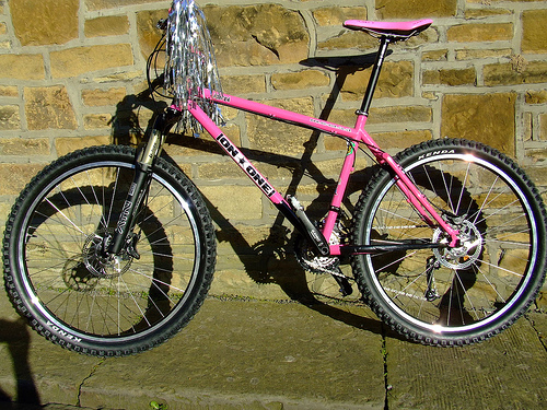 rower różowy