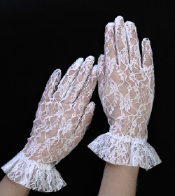 Białe retro rękawiczki koronkowe ślubne