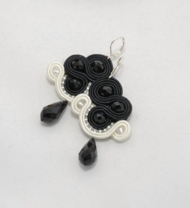 kolczyki sutasz czarno-kremowe 