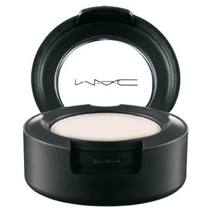 MAC EYE SHADOW - Vanilla Velvet