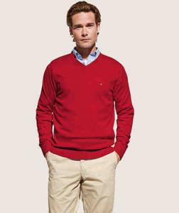 Sweter czerwony niebieski lub biała, ew bezrenkawnik czarny lub granatowy