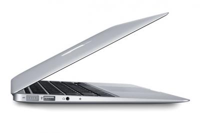 Apple MacBook Air 11" i5 1.6/2GB/HD/64GB/HIT!